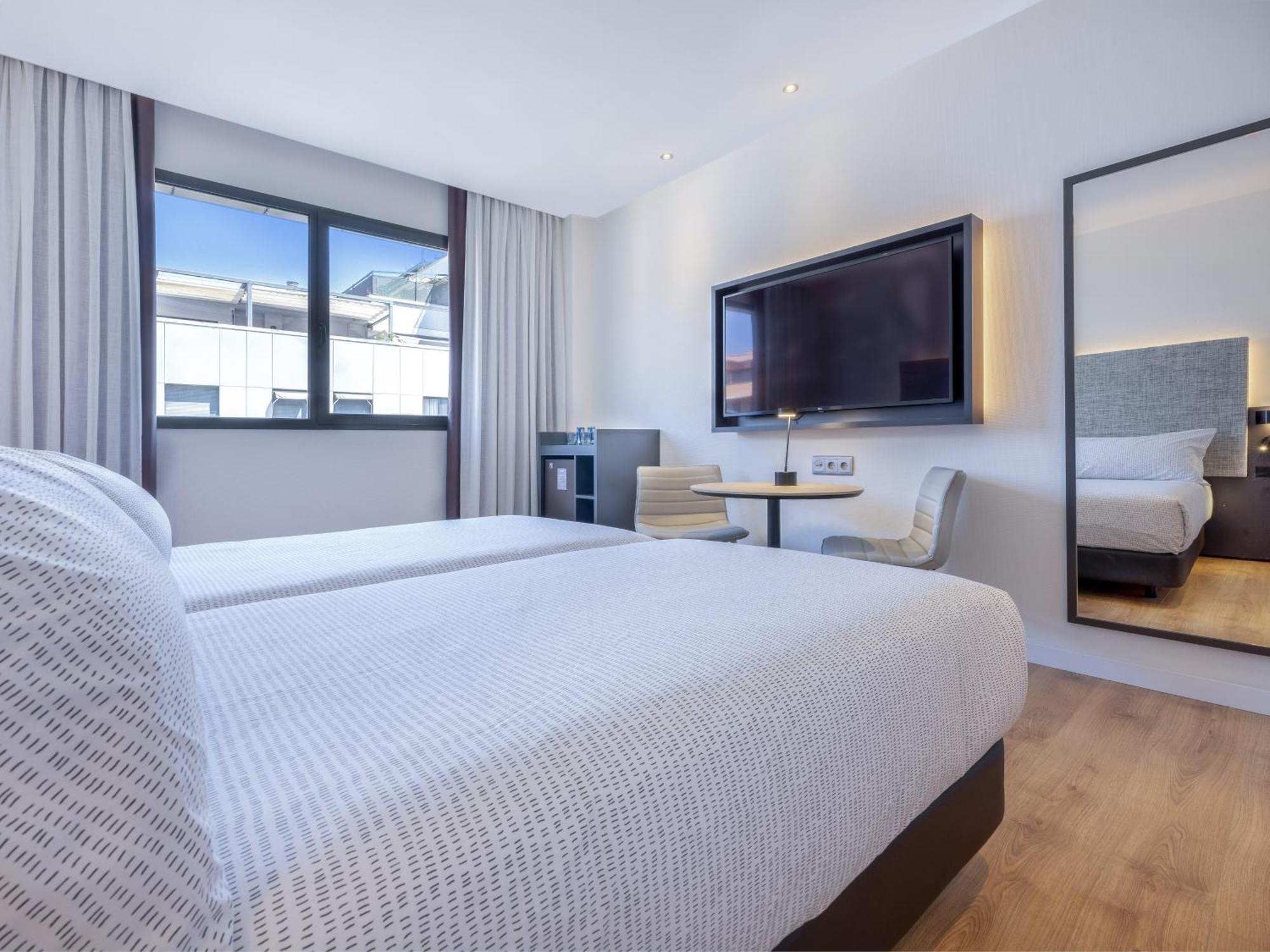Innside By Melia Valencia Oceanic エクステリア 写真